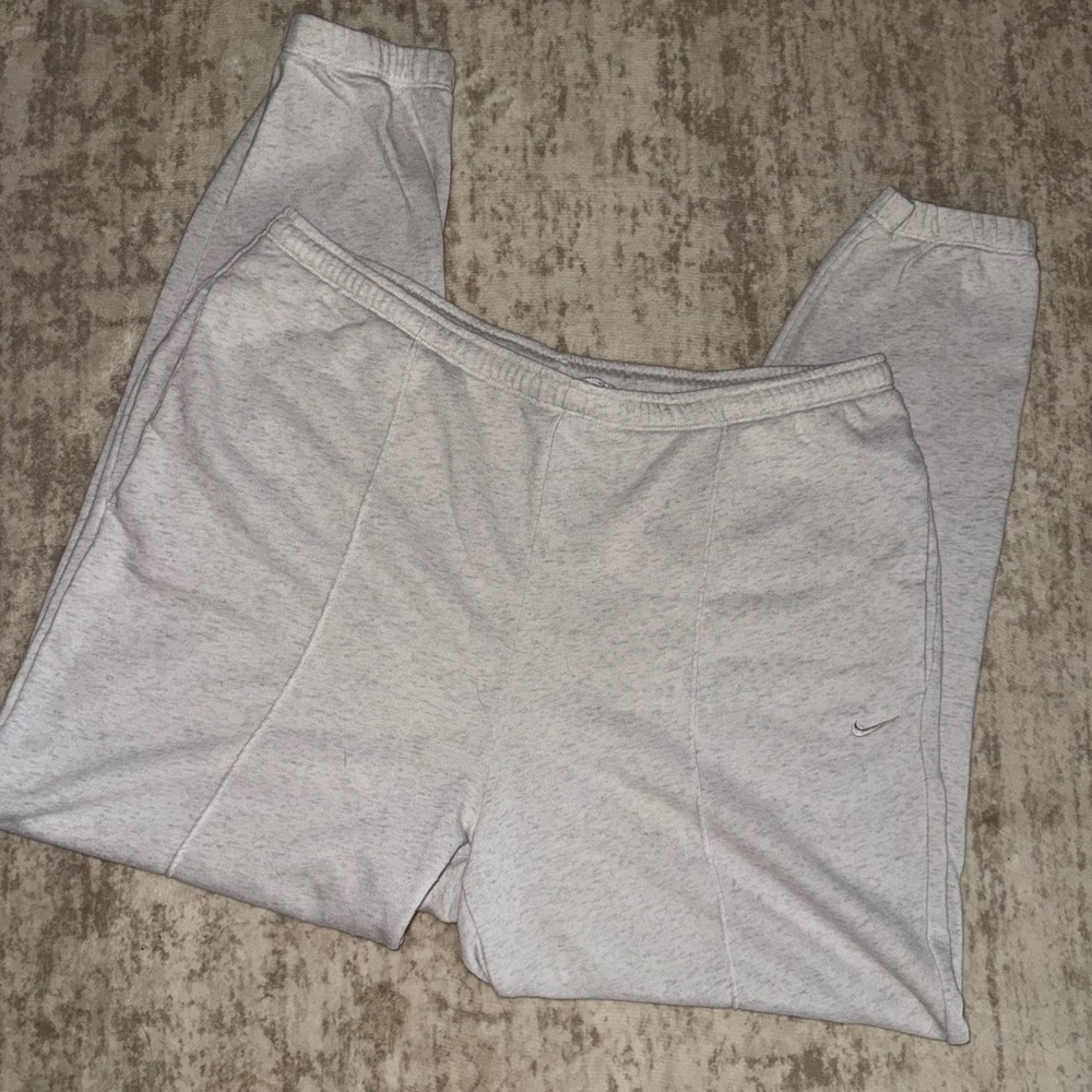 Nike Speckled Gray Sweatpants